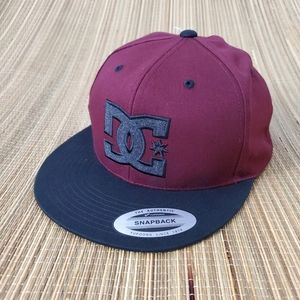 DC SNAPBACK BIRDIE FLEXFIT CAP FOR MEN